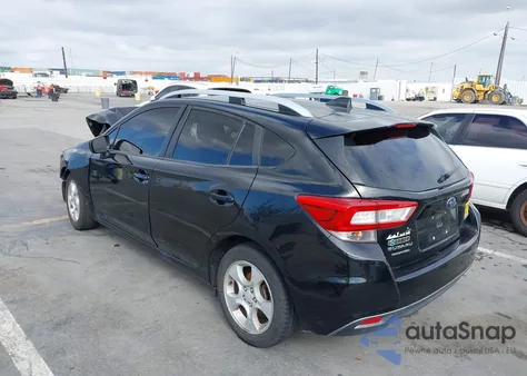 2018 Subaru Impreza 2.0I Premium z USA, uszkodzony, nr VIN 4S3GTAD65J3747930